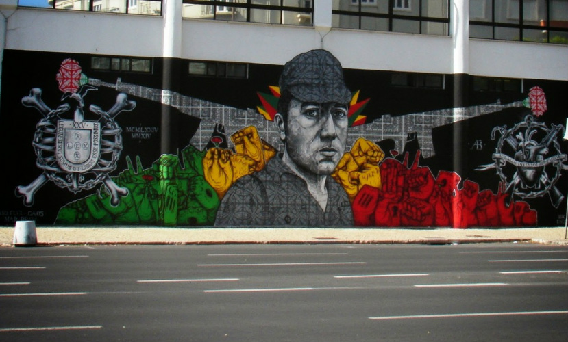 Um mural pintado na Faculdade de Ciências Sociais e Humanas da Universidade Nova de Lisboa. (Imagem: Reprodução Street Art em Lisboa)