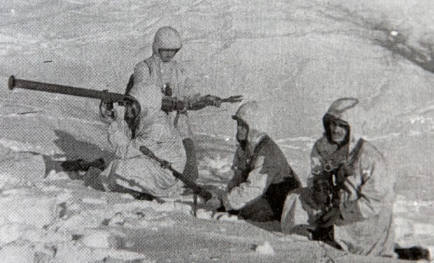 soldados brasileiros na neve, nos montes italianos